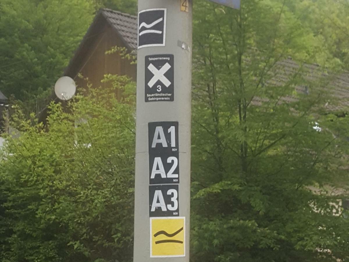 Urlaub Auf Dem Bauernhof Lägenhet Netphen Exteriör bild